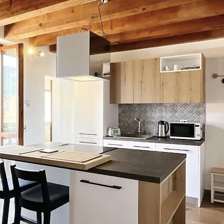 Nest On The Roofs - Affitti Brevi Italia * 莱科